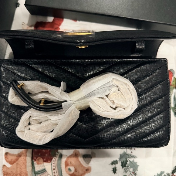 Yves Saint Laurent Black Quilted Clutch with Gold Logo - Picture 6 of 8